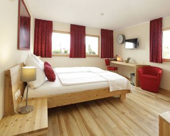 Bio Hotel Bayerischer Wirt - Augsburg - Bedroom