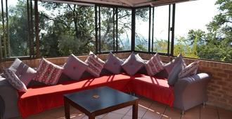 Edelweiss Corporate Guesthouse - Pretoria - Sala de estar