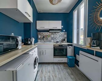Le Jean Bapt- Charmant studio à proximité du plan d’eau - Vichy - Kitchen