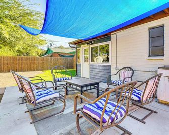 Centrally Located Tucson Home w/ Fenced-In Yard! - Tucson - Patio