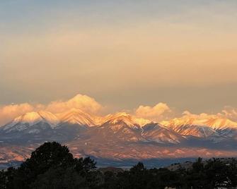 Incredible Mountain Views Minutes from Downtown Salida & The Arkansas River - Monarch - Vista del exterior