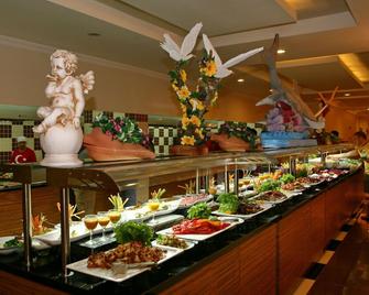 Hedef Beach Resort & Spa Hotel - Alanya - Μπουφές