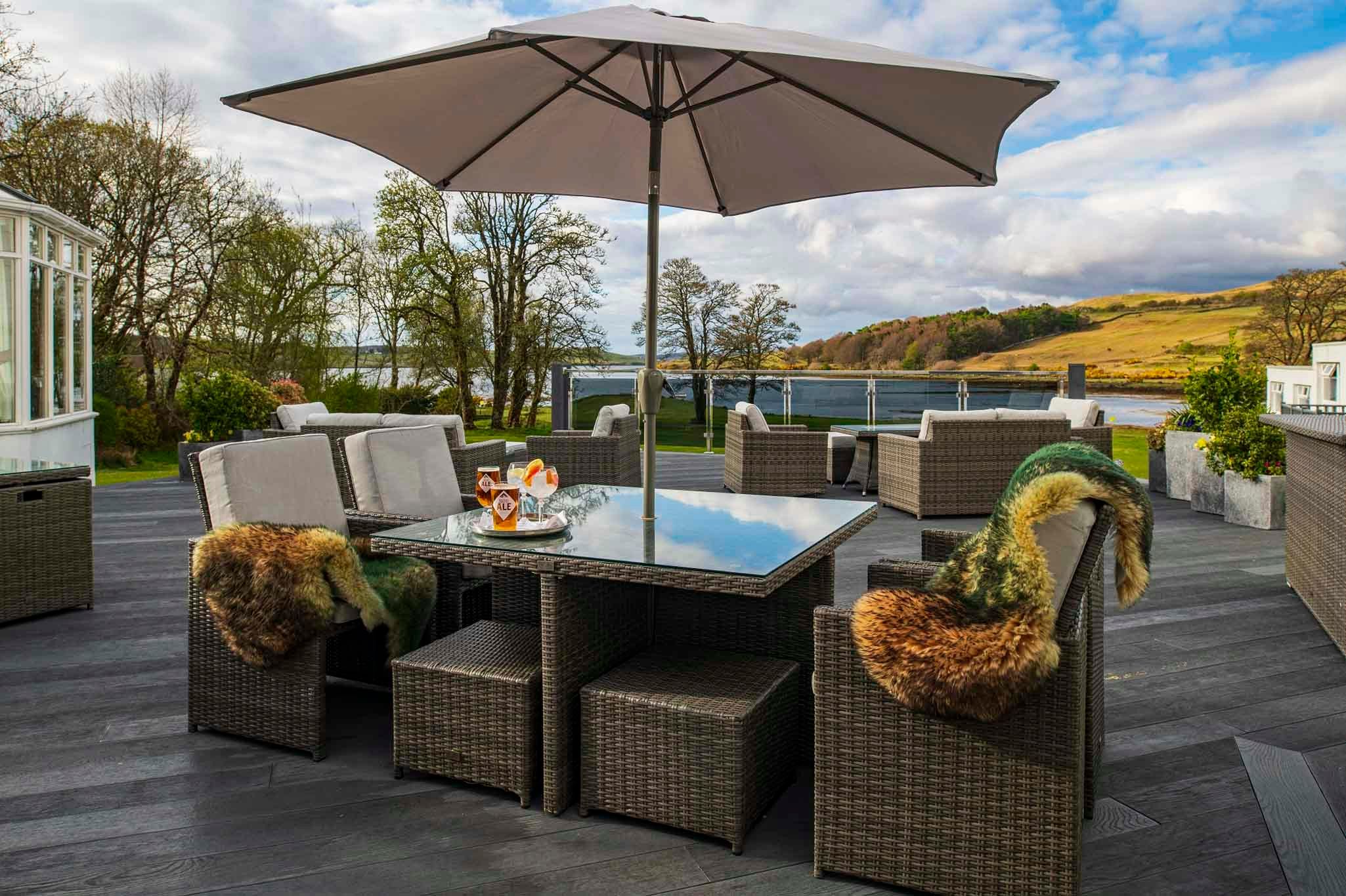 Skeabost House Hotel - Portree - Patio