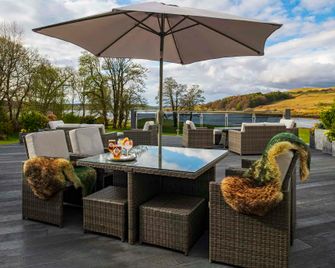 Skeabost House Hotel - Portree - Patio