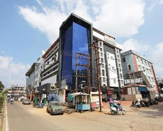 OYO 23385 The Prestige Hotel & Convention - Raurkela - Building