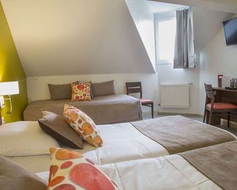 Logis Hôtel Restaurant Chaptal Amboise - אמבויז - חדר שינה