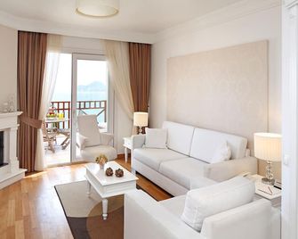 Sianji Well-Being Resort - Bodrum - Sala de estar