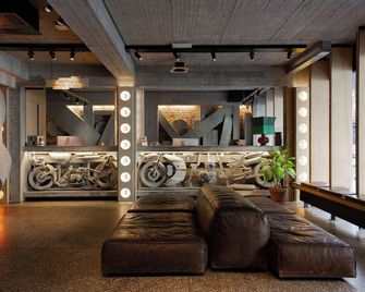 Jam Hotel Brussels - בריסל