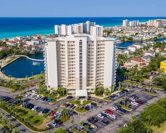 8th Floor Gulf Facing West End~3br/3ba~2 Balconies - Destin - Building