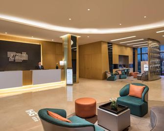 هوليداي إن إكسبرس سوشو تايو ليك باي آيتش جي - سوزهو - ردهة