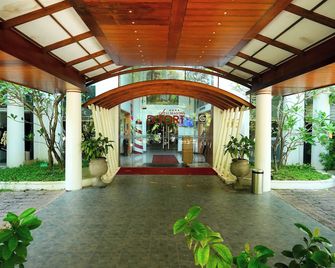 D Fort Hotel Kollam - Kollam - Lobby