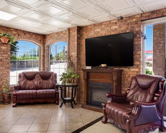 布蘭森紅磚屋羅德威酒店 - 布蘭森 - 大廳