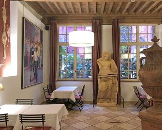 Hôtel de l'Amphithéâtre - Arles - Restaurante
