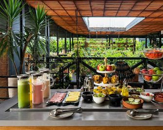 The Art Hotel El Poblado Medellín By Key 33 - Medellín - Bufé