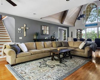 Smith Lake Serenity - Jasper - Living room