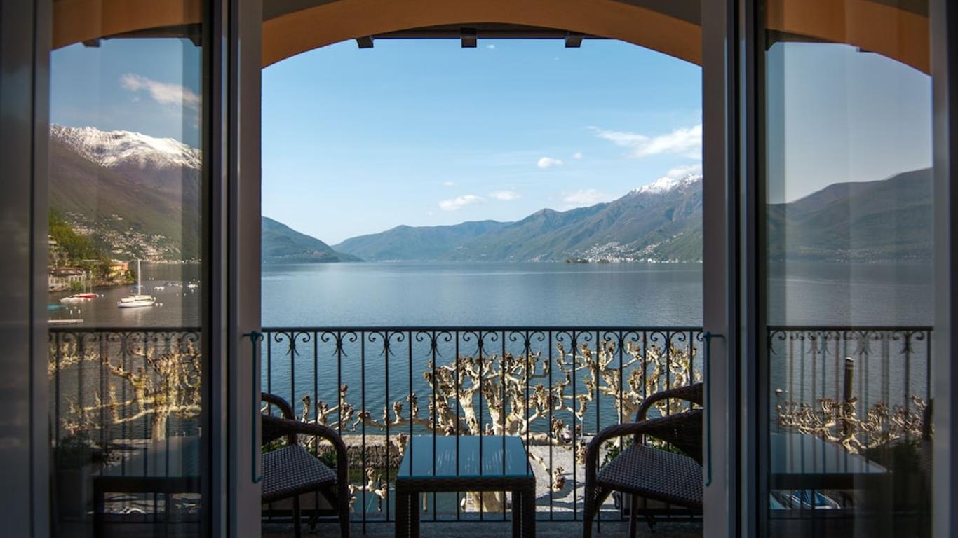 Albergo Carcani by Ketty & Tommy