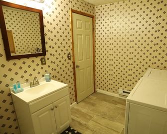 3-Bedroom apt. ideal location near new river gorge - Fayetteville