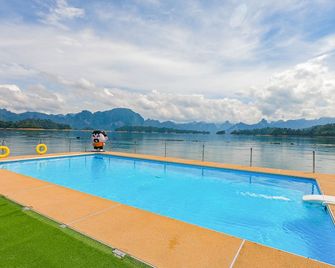 500 Rai Floating Resort - Ban Ta Khun - Piscina