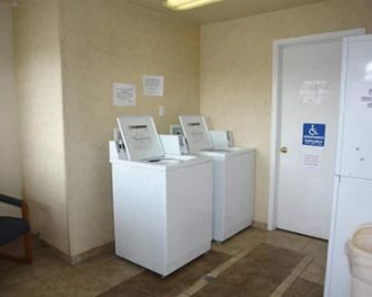 Motel 6 Vancouver Wa - Vancouver - Laverie