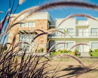 Tagüe - Gualeguaychú - Building