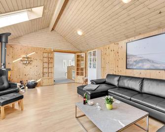 Stunning Home In Vemb With Wifi - Vemb - Sala de estar