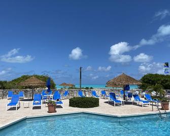 Beach Villa 675 - Treasure Cay - Pool