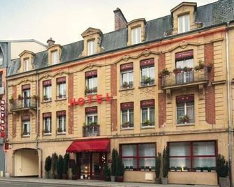 Hotel Le Pelican - Charleville-Mézières - Budova