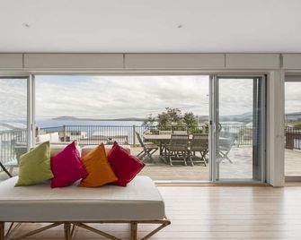 Seawest - Amazing Views - Gerringong - Wohnzimmer