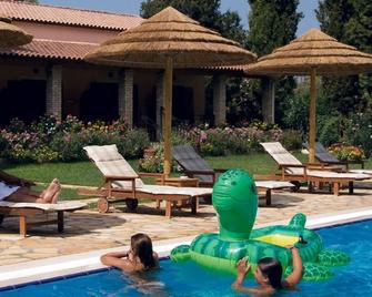 Hotel Corfu Club - Limni