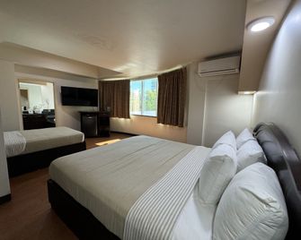 Hotel Real Inn - Tijuana - Soveværelse