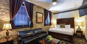 Stone Mill Inn - Niagara Falls - Bedroom