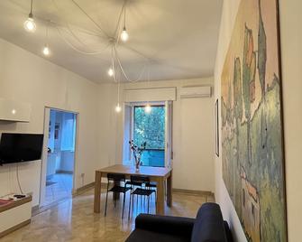 Alloggio Primavera - Terni - Comedor
