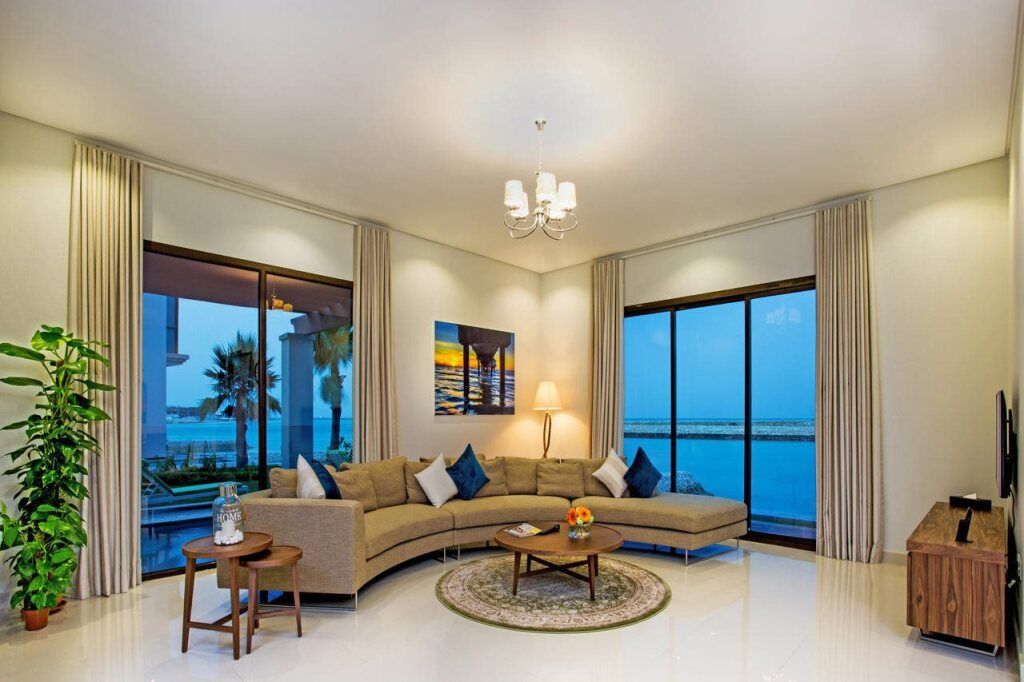 منتجع جروف البحرين