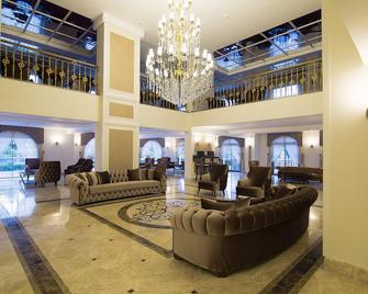 Svalinn Hotel - Izmir - Resepsjon