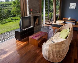 Tea Garden Resort - Bandung - Sala de estar