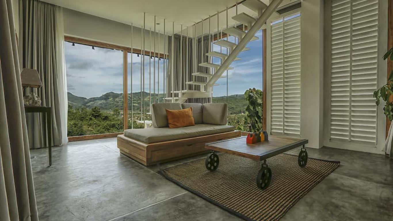Seven Havens Residence