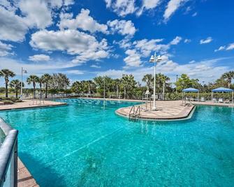 Luxury Ave Maria Rental with Private Pool and Spa! - Immokalee - Piscina