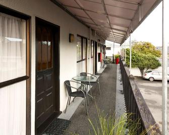 Merivale Court Motel - Christchurch - Balcony