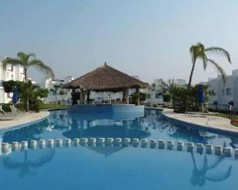 Departamento en Tequesquitengo - Tequesquitengo - Pool