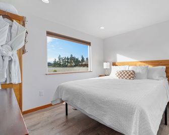 Frontier Farmhouse-Sauna &ht - Port Angeles - Bedroom