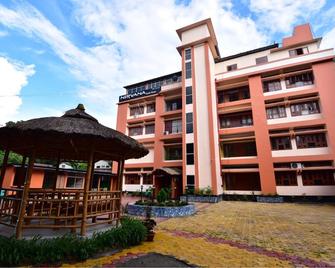 Nirvana Guest House - Guwahati - Building