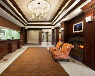 Hampton Inn & Suites Washington-Dulles International Airport - Sterling - Lobby