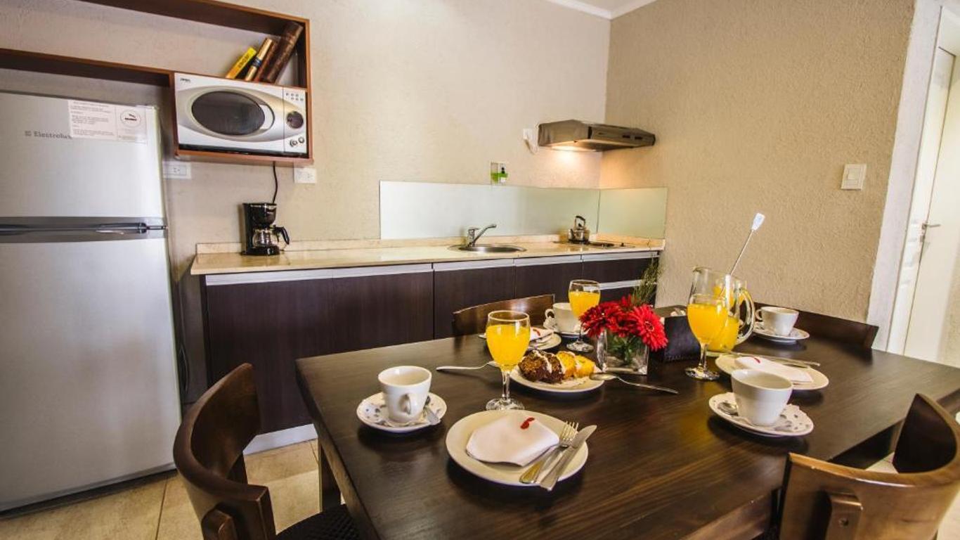 Blackstone Apart Boutique Hotel
