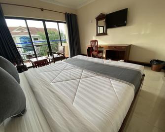 Asian Koh Kong Hotel - Koh Kong - Schlafzimmer