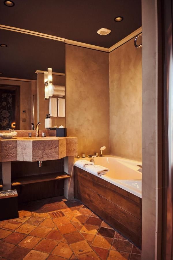 Relais Bernard Loiseau thumbnail 3