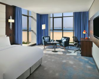 Holiday Inn Jeddah Corniche By IHG - Джеддах - Спальня