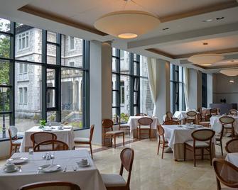 Parador de Limpias - Limpias - Restaurant