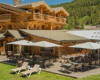 Hotel & Restaurant Les Escondus - Vars