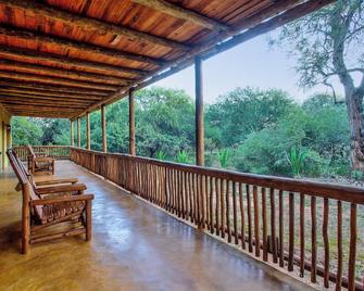Kubu Safari Lodge - Hoedspruit - Parveke