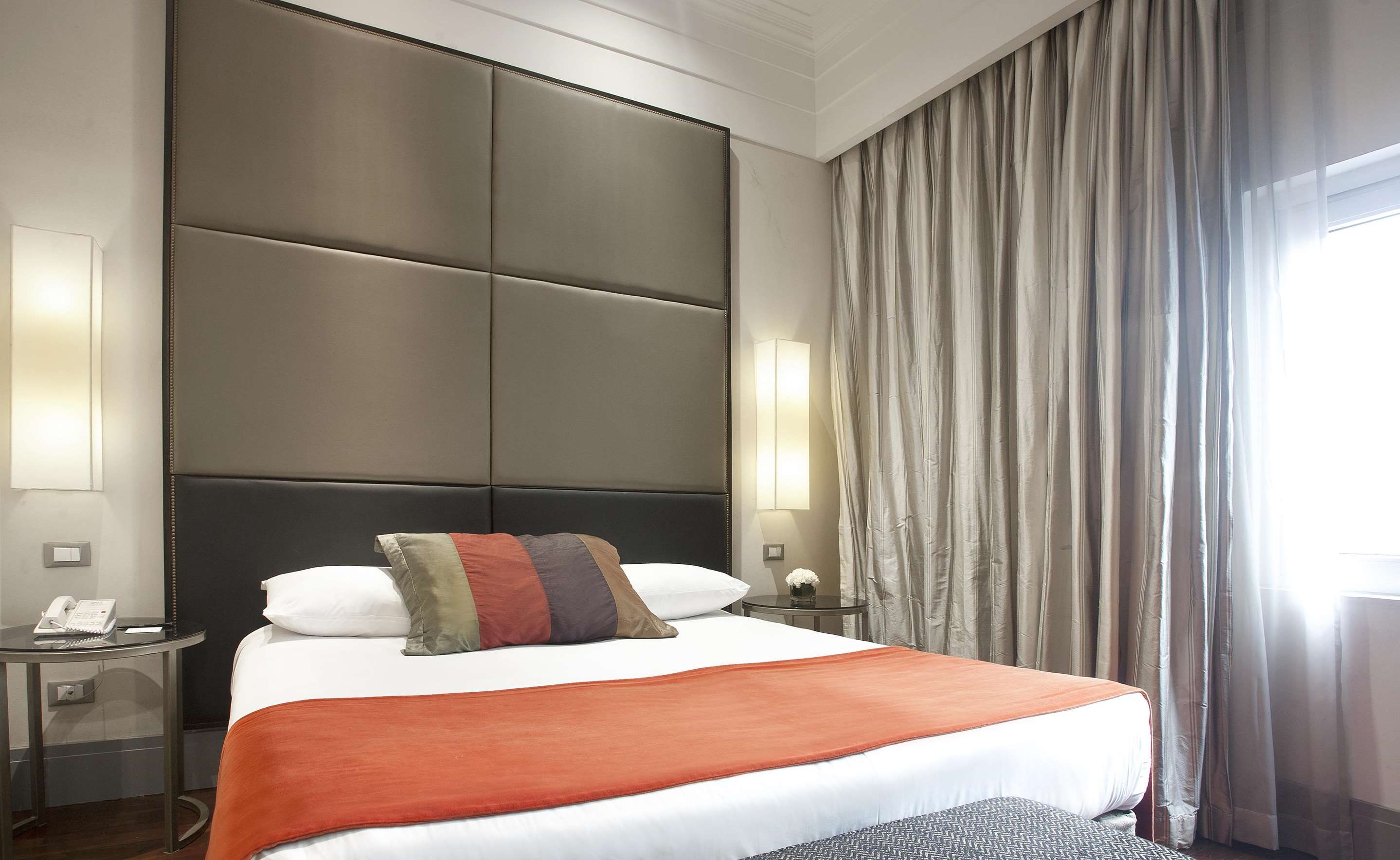 Savoy Hotel thumbnail 3